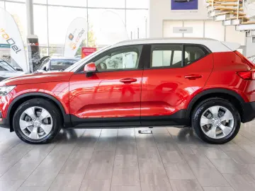 Volvo XC 40 2.0 D4 AWD Momentum
