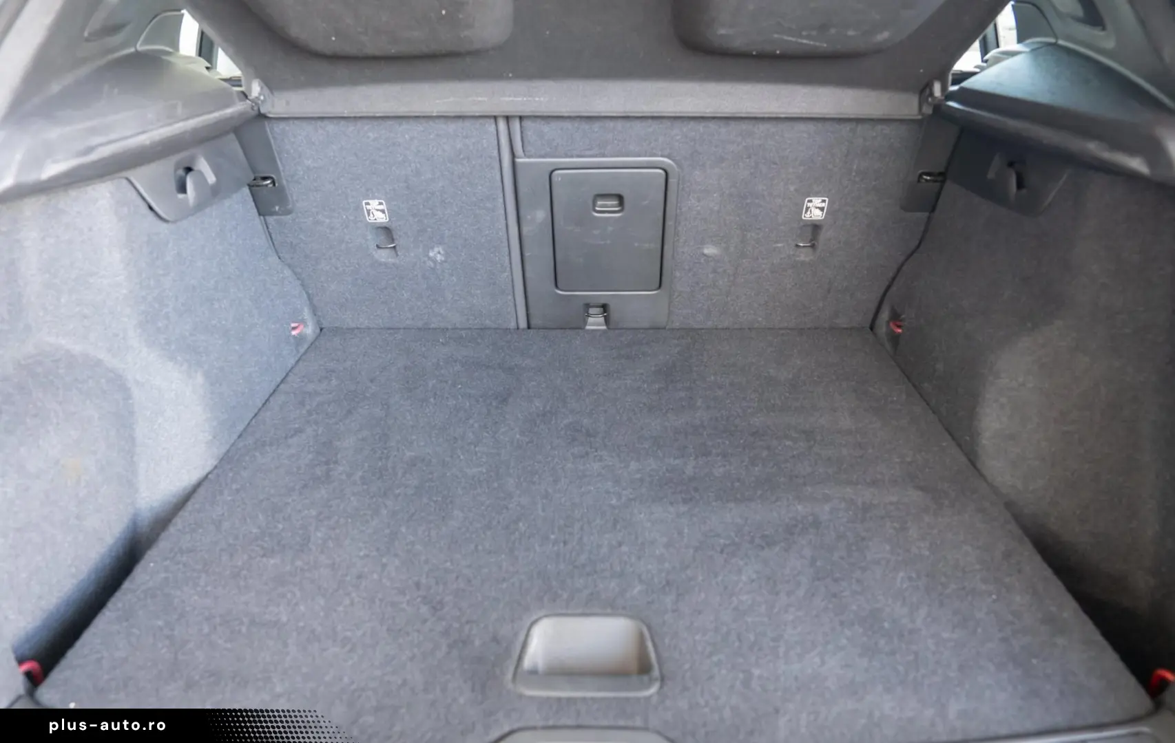 Volvo XC 40 2.0 D4 AWD Momentum