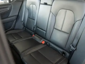 Volvo XC 40 2.0 D4 AWD Momentum