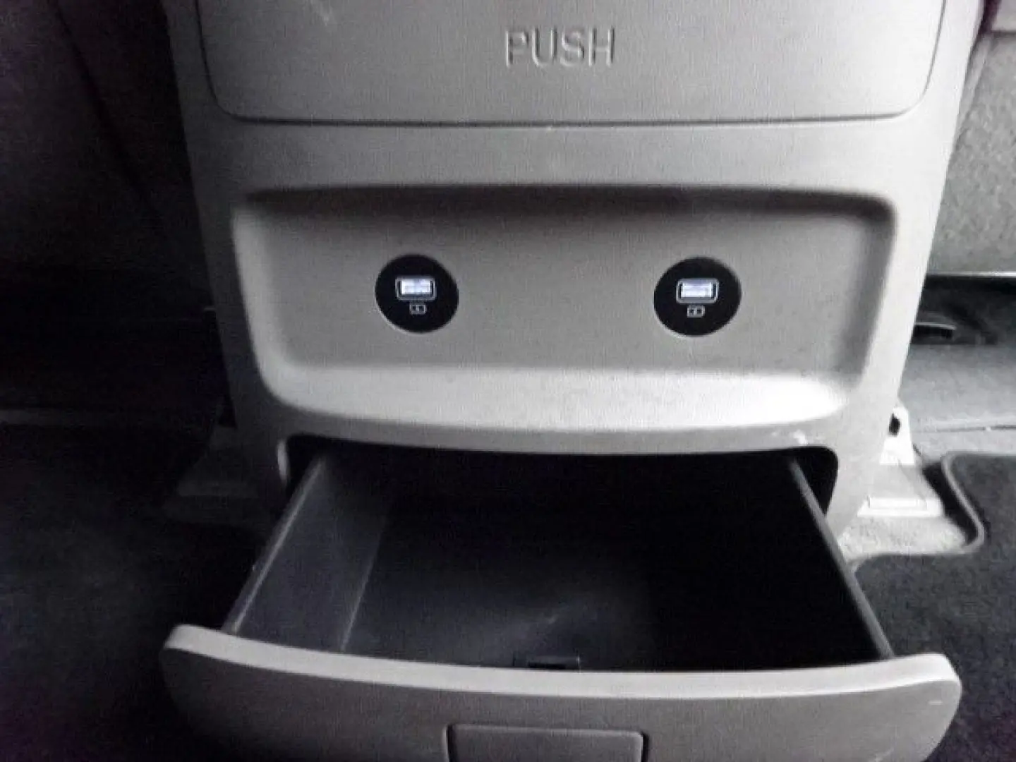 Staria 177PS Autm. Signature 4WD Navi Leder ACC