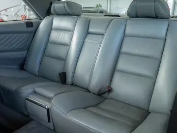 Mercedes-Benz S-Class 5.6 V8