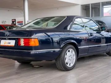 Mercedes-Benz S-Class 5.6 V8