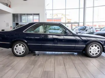 Mercedes-Benz S-Class 5.6 V8