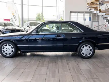 Mercedes-Benz S-Class 5.6 V8