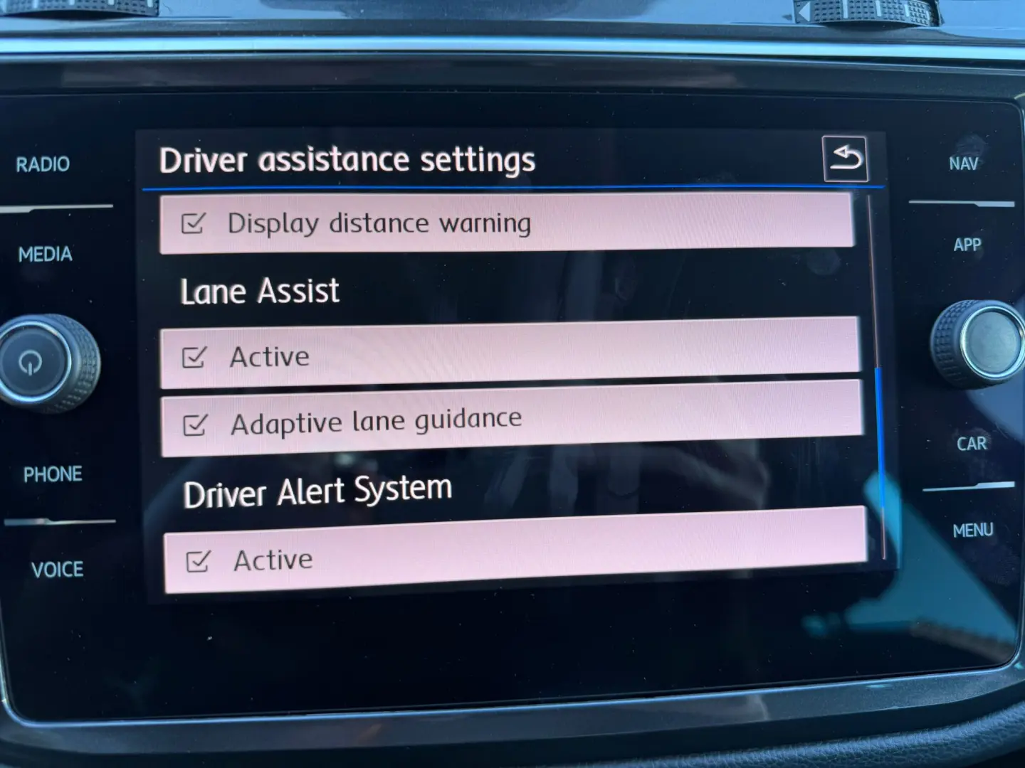 Volkswagen Tiguan 1.4 TSI Sound