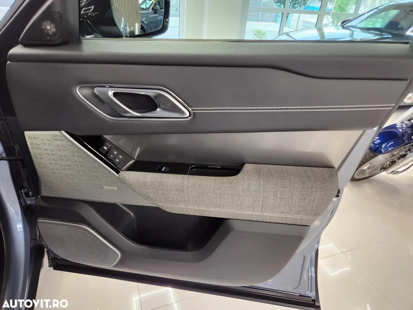 Land Rover Range Rover Velar 2.0 SE