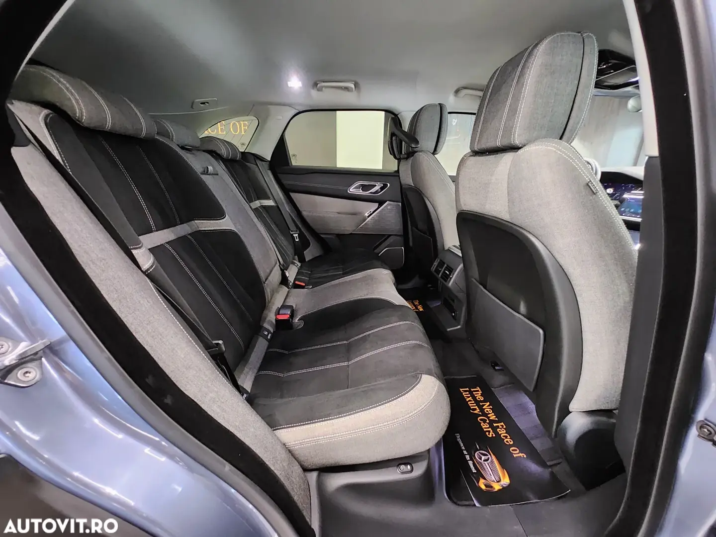 Land Rover Range Rover Velar 2.0 SE