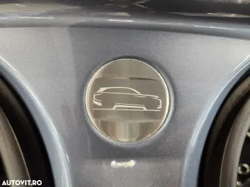 Land Rover Range Rover Velar 2.0 SE