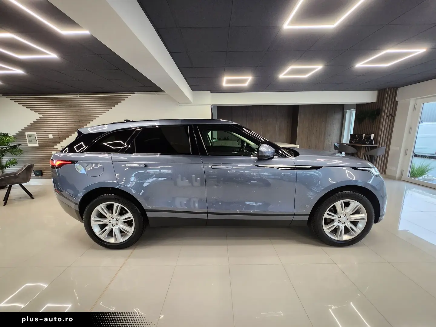 Land Rover Range Rover Velar 2.0 SE