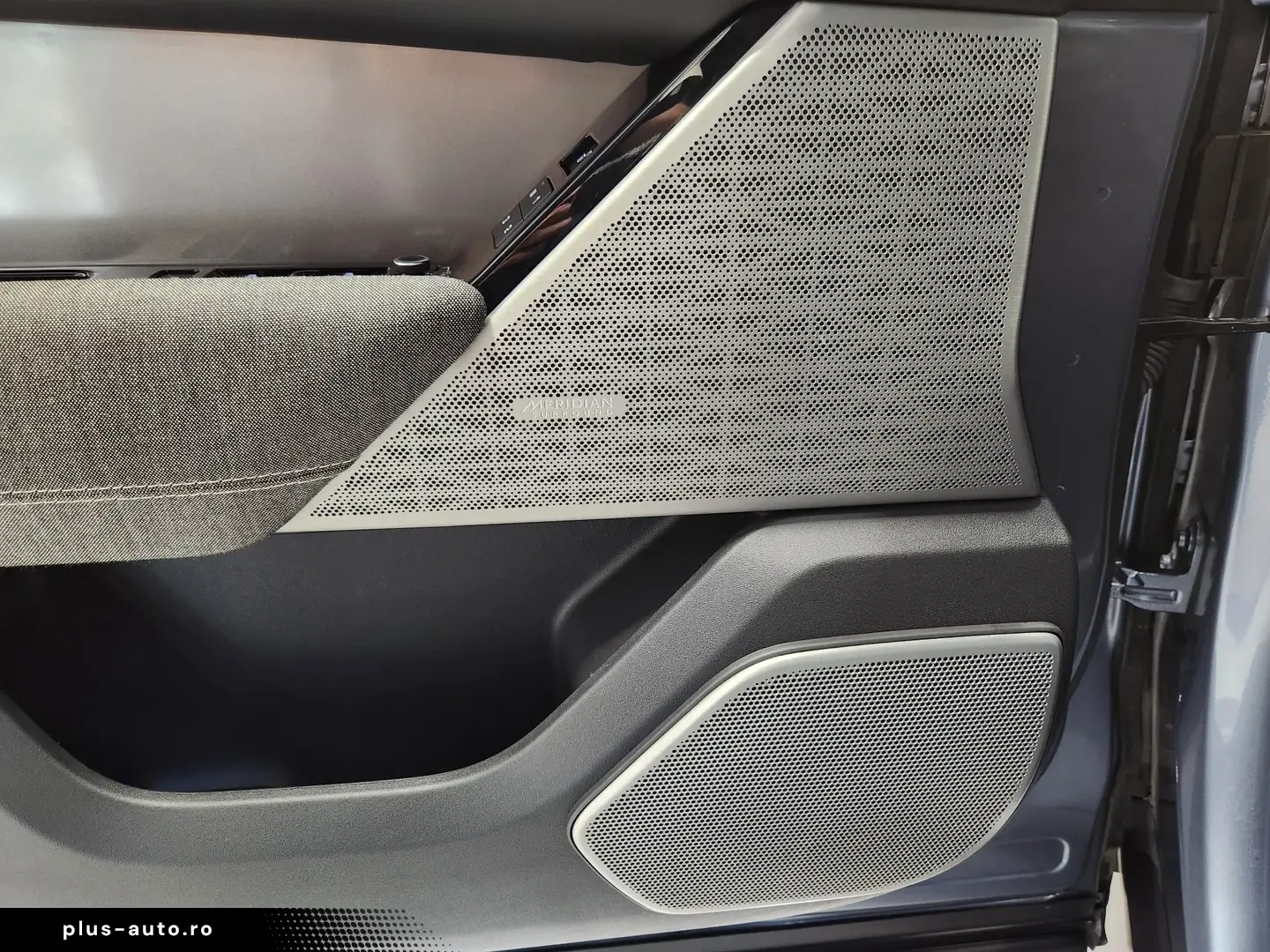 Land Rover Range Rover Velar 2.0 SE