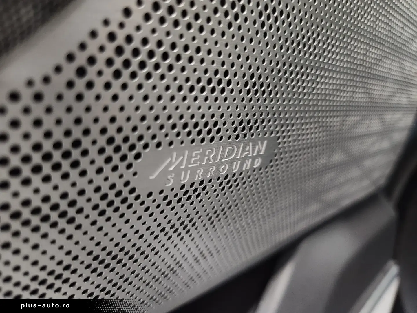 Land Rover Range Rover Velar 2.0 SE