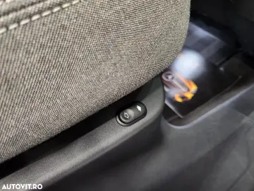 Land Rover Range Rover Velar 2.0 SE