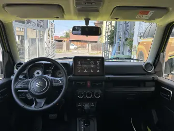 Suzuki Jimny GLX 5-Door