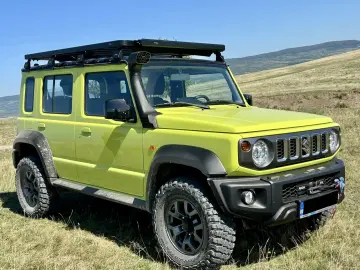 Suzuki Jimny GLX 5-Door