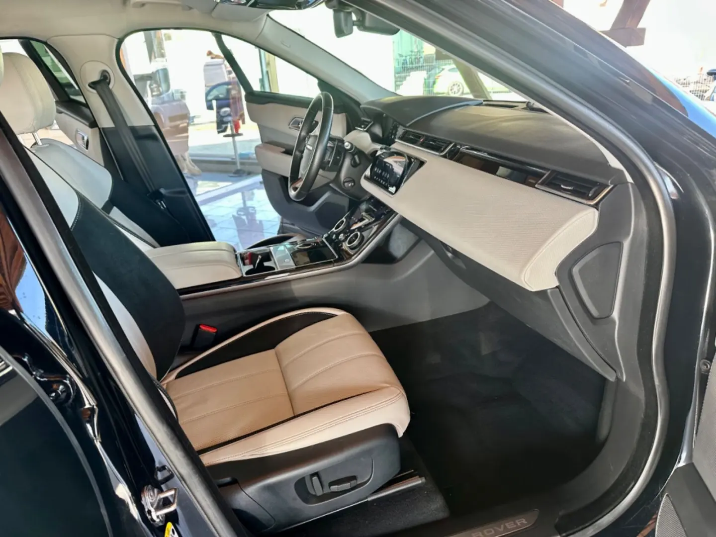 Range Rover Velar S Matrix-LED ACC 20Zoll