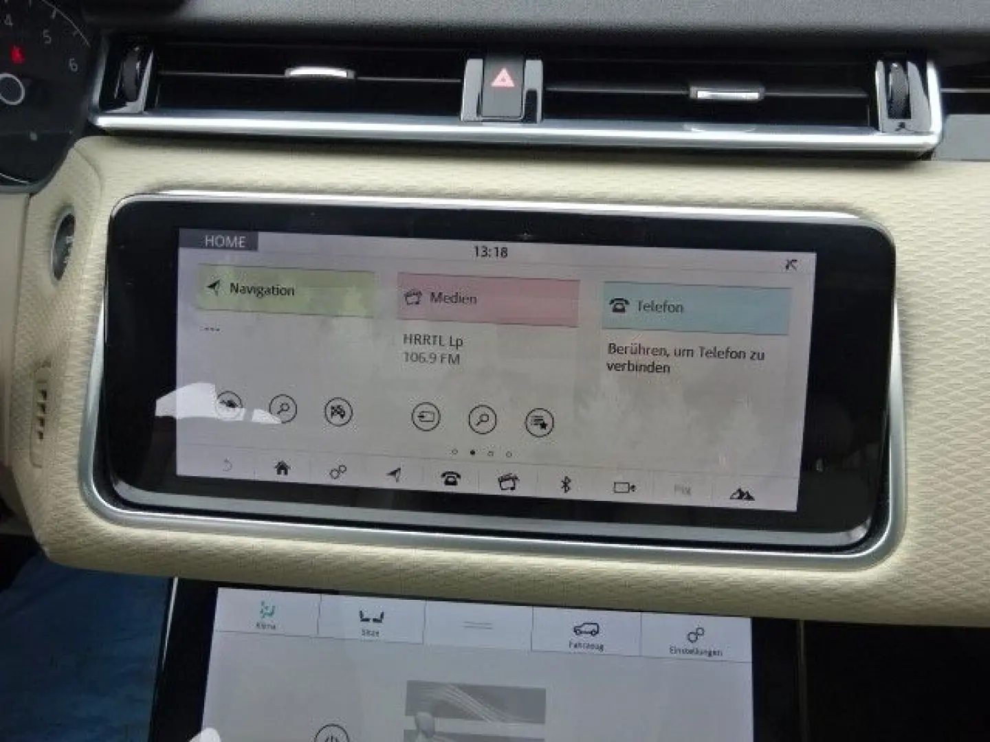 Range Rover Velar R-Dynamic S Panorama