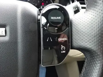 Range Rover Velar R-Dynamic S Panorama