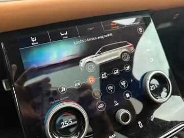 Range Rover Velar R-Dynamic PANO STDHZ MASSAGE