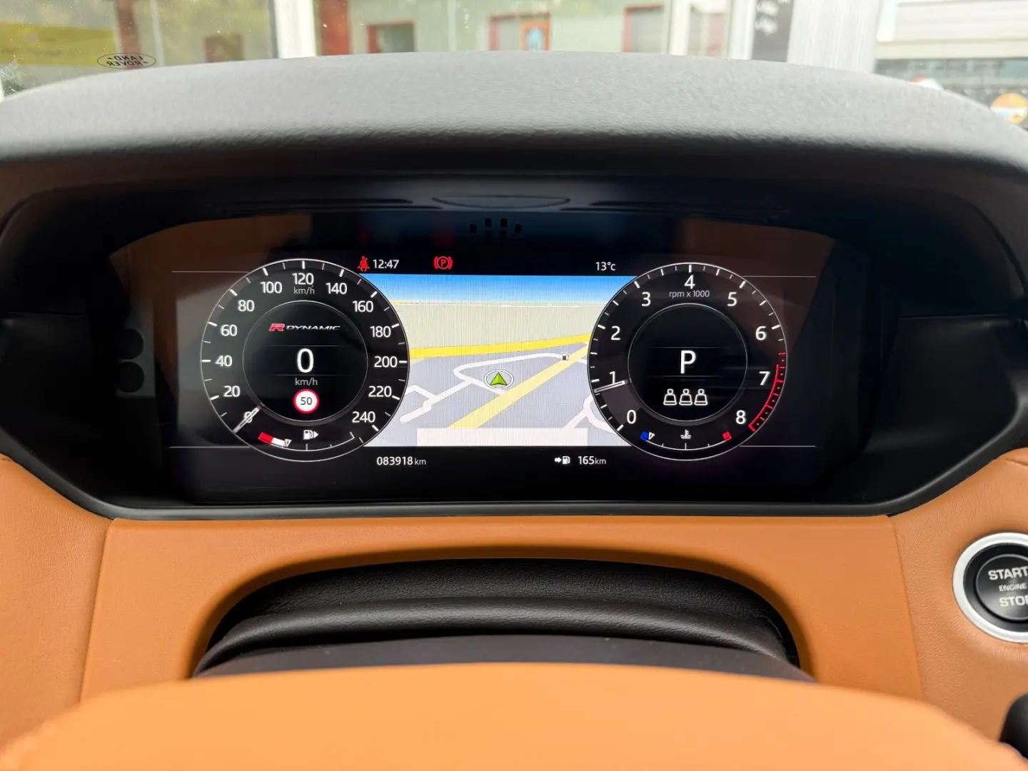 Range Rover Velar R-Dynamic PANO STDHZ MASSAGE