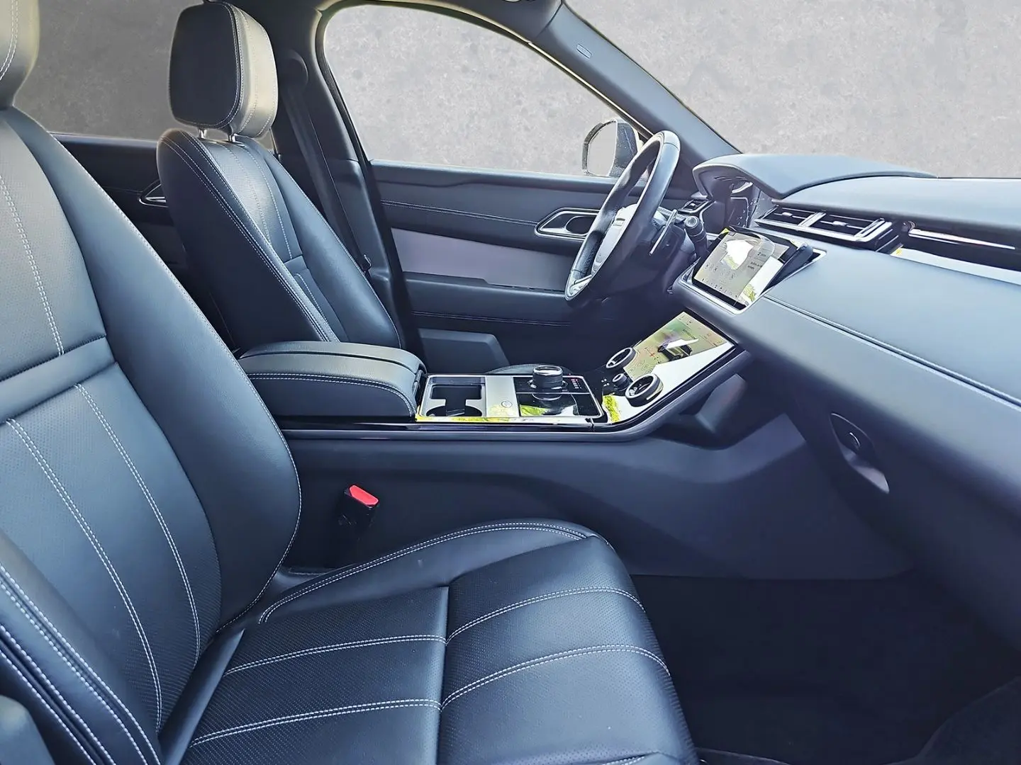 Range Rover Velar P250 AWD R-Dynamic