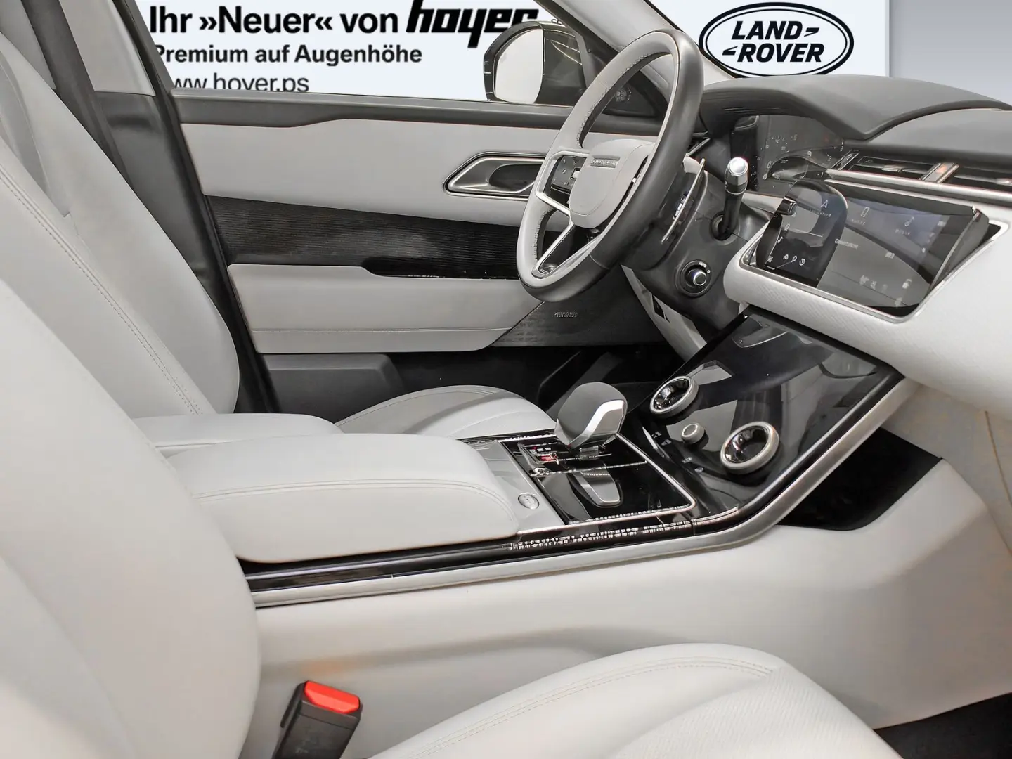 Range Rover Velar P250 R-Dynamic SE Head-Up DAB