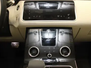 Range Rover Velar P250 R-Dynamic SE Head-Up DAB