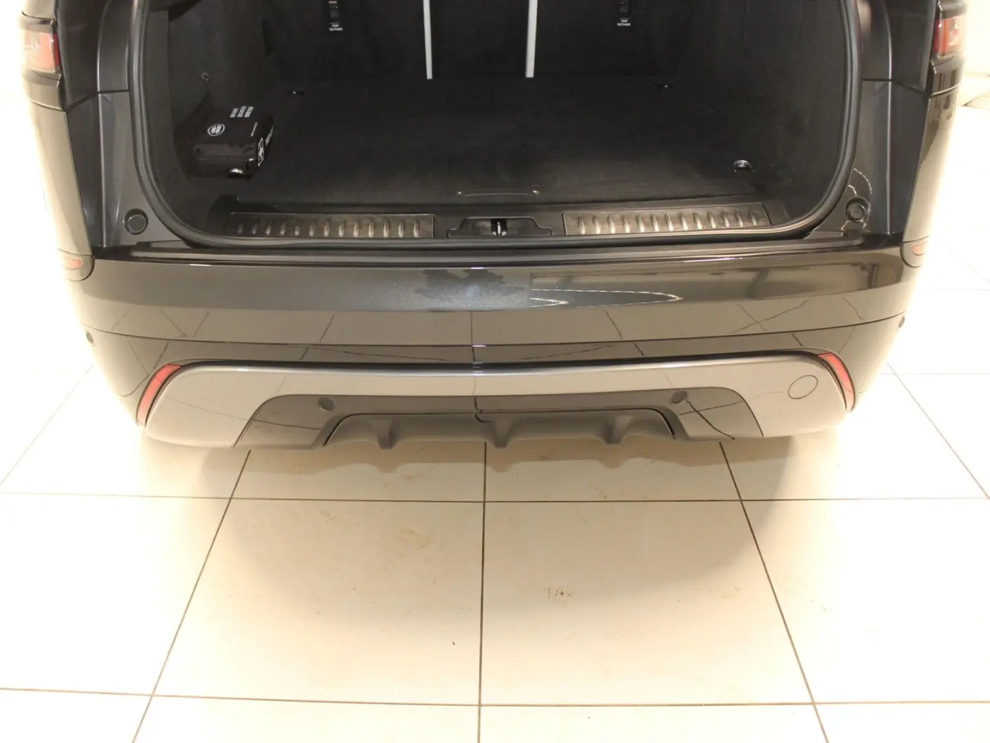 Range Rover Velar P250 R-Dynamic SE Head-Up DAB