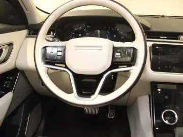 Range Rover Velar P250 R-Dynamic SE Head-Up DAB