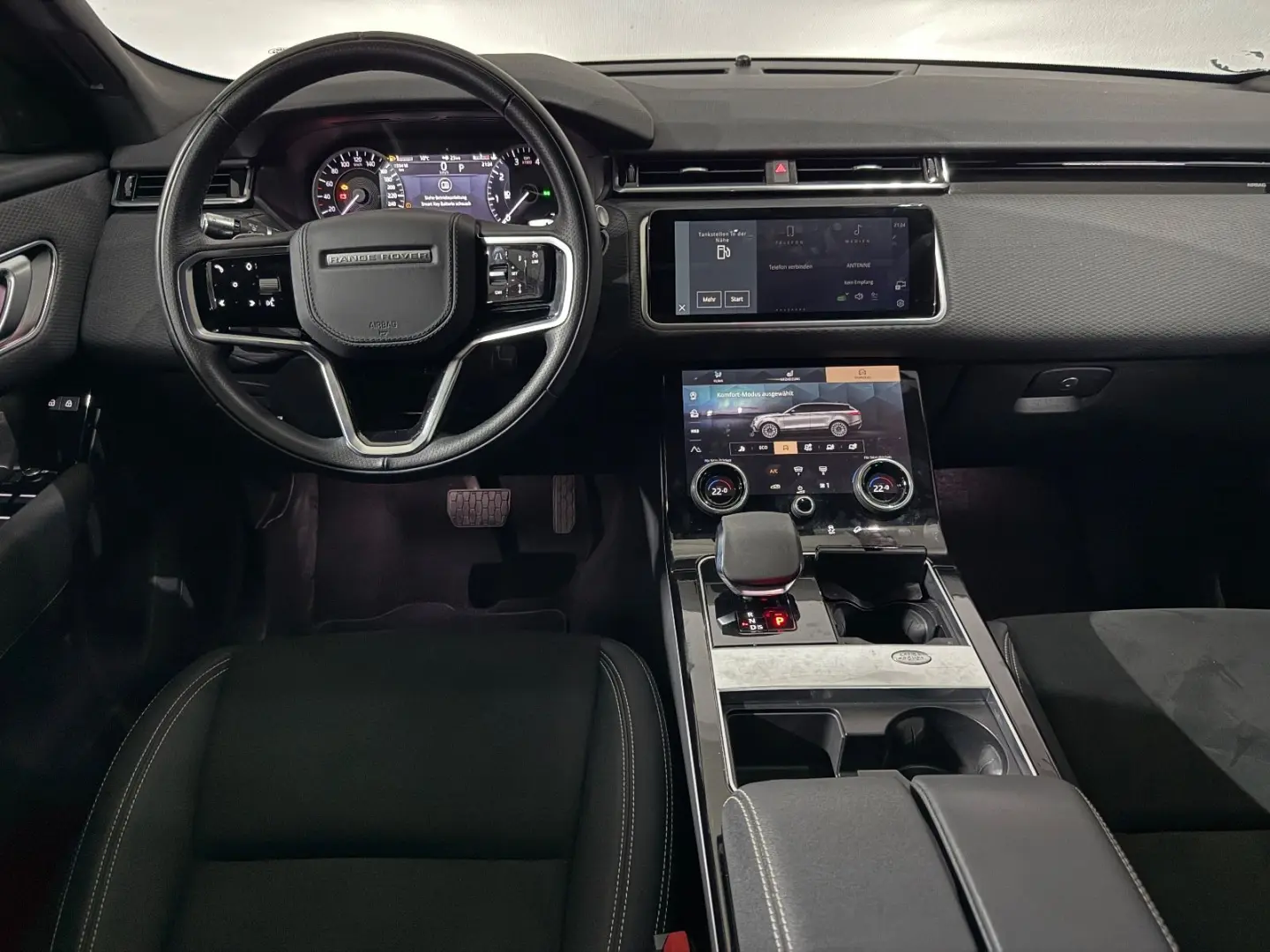 Range Rover Velar NAVI HEAD-UP LED PANO 20 ZOLL