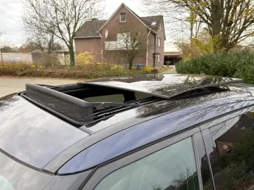 Range Rover Velar 2.0 R-Dynamic SE