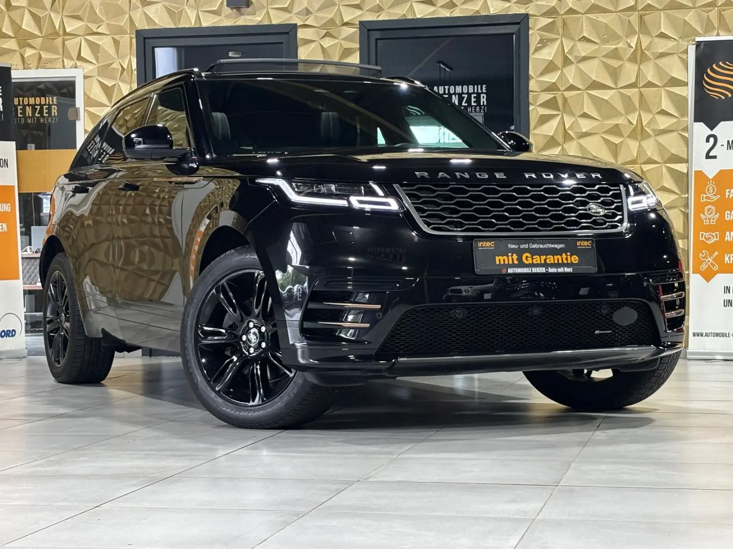 Range Rover Velar R-Dynamic SE PANO MEMORY APPLE