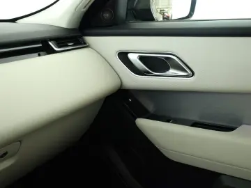 Range Rover Velar P250 AWD R-Dynamic SE BLACK 22