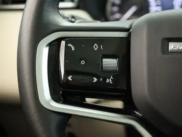 Range Rover Velar P250 AWD R-Dynamic SE BLACK 22