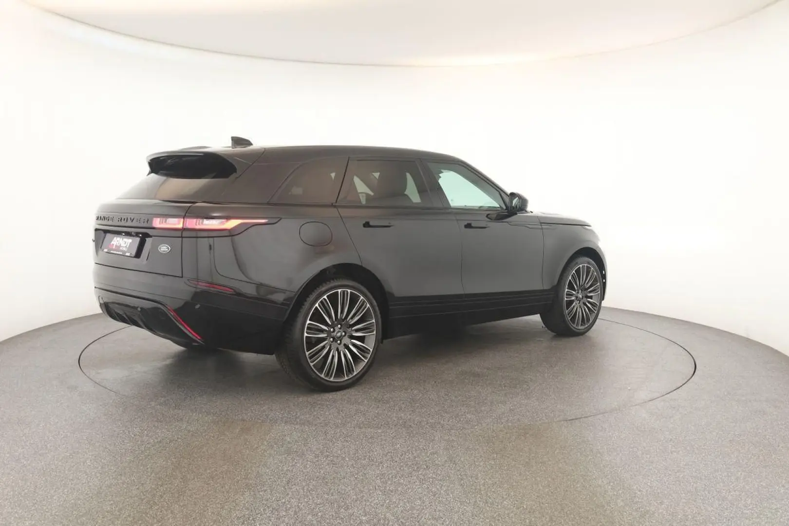 Range Rover Velar P250 AWD R-Dynamic SE BLACK 22