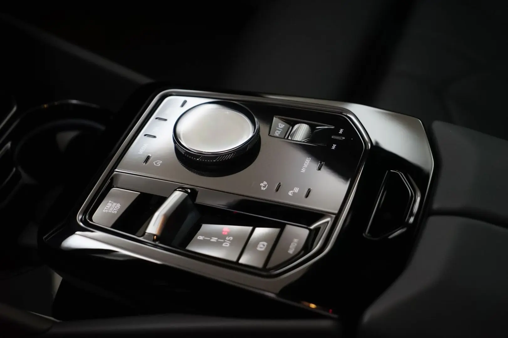 520d Limousine [M Sport  ACC  AHK  LED  RFK]