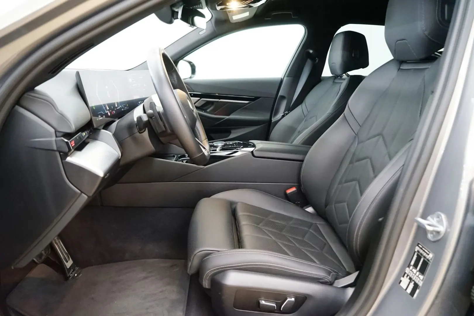 520d Limousine [M Sport  ACC  AHK  LED  RFK]