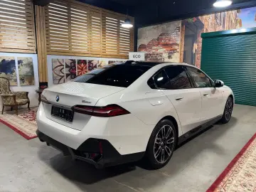 520 i M Sport  Pano  Leder  360   Memory  H&K