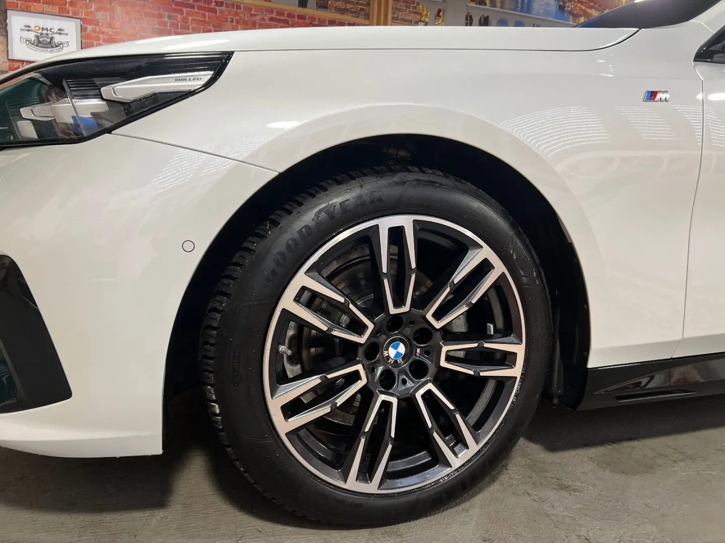 520 i M Sport  Pano  Leder  360   Memory  H&K