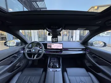 520i M Sport PANO StHzg h&k DA  360  Sitzklima