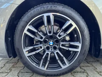 520i M Sport PANO StHzg h&k DA  360  Sitzklima