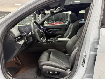 520 i M-Sport PANO HUD STHZG H K SITZKLIMA 360