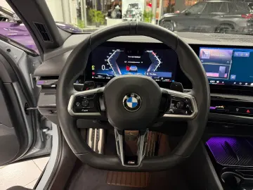 520 i M-Sport PANO HUD STHZG H K SITZKLIMA 360