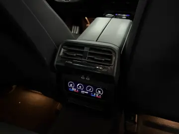 520 i M-Sport PANO HUD STHZG H K SITZKLIMA 360