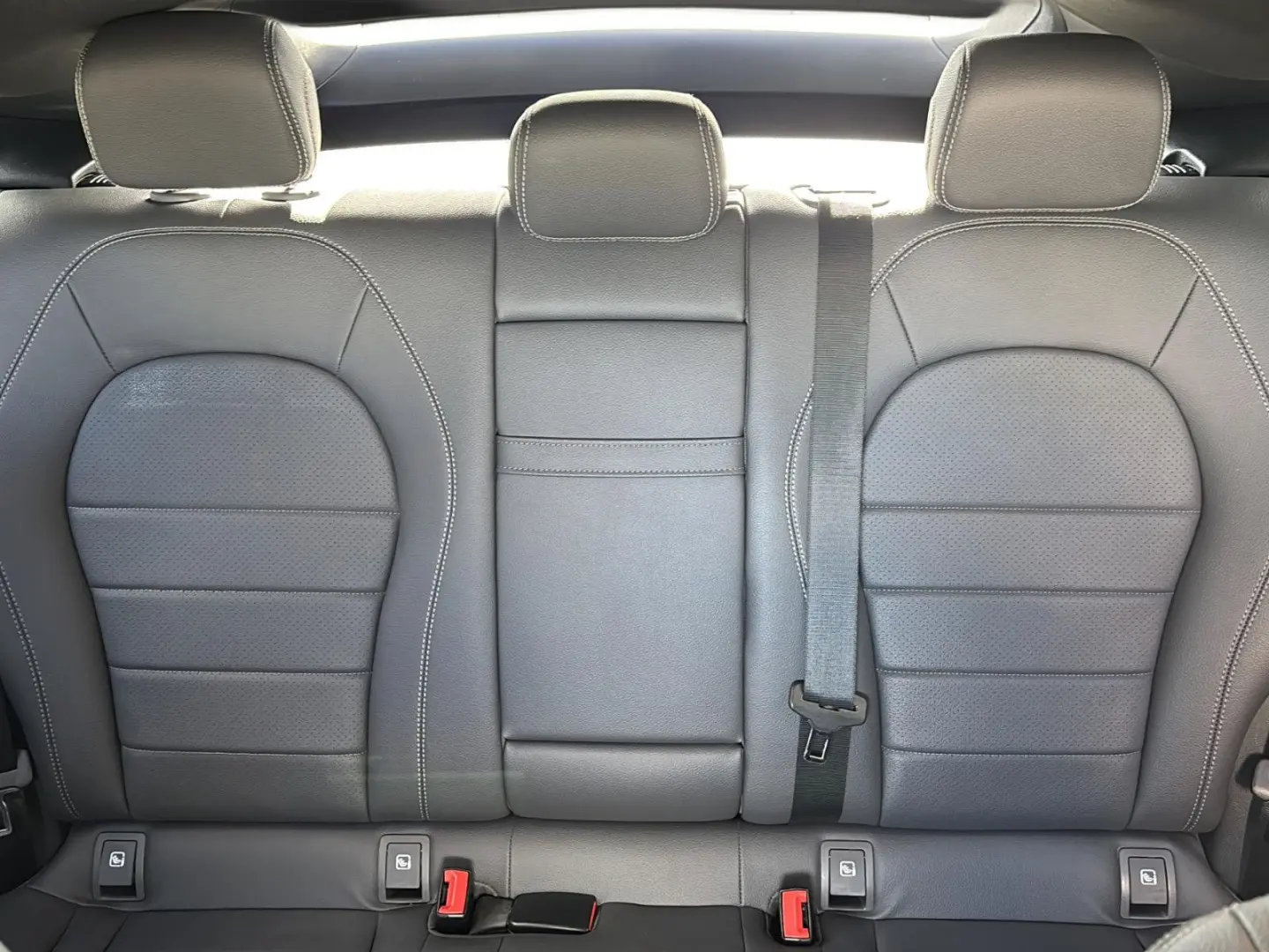 GLC 300 de Exclusive Coupe 19 Night Distro AHK K