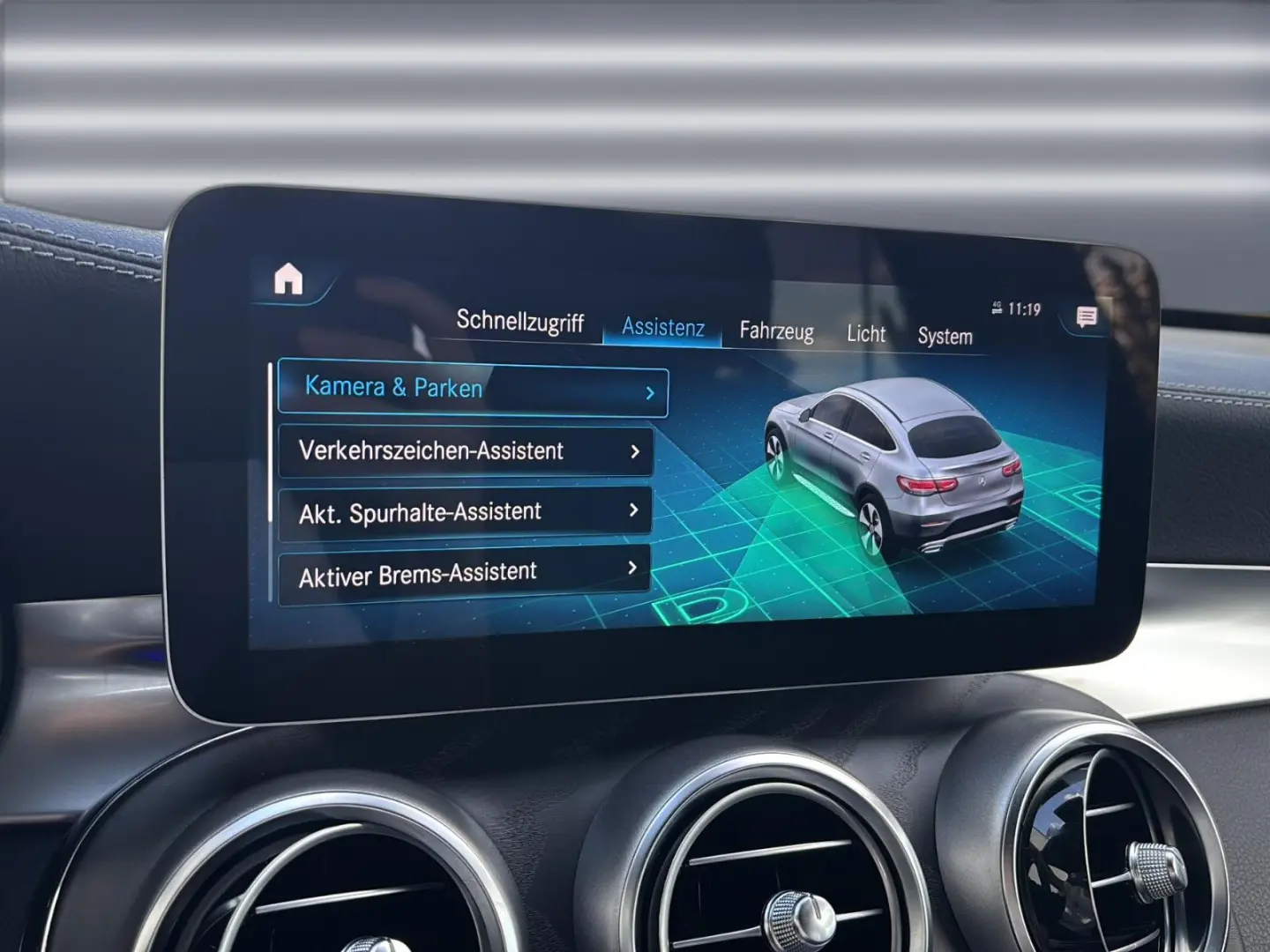 GLC 300 de Exclusive Coupe 19 Night Distro AHK K