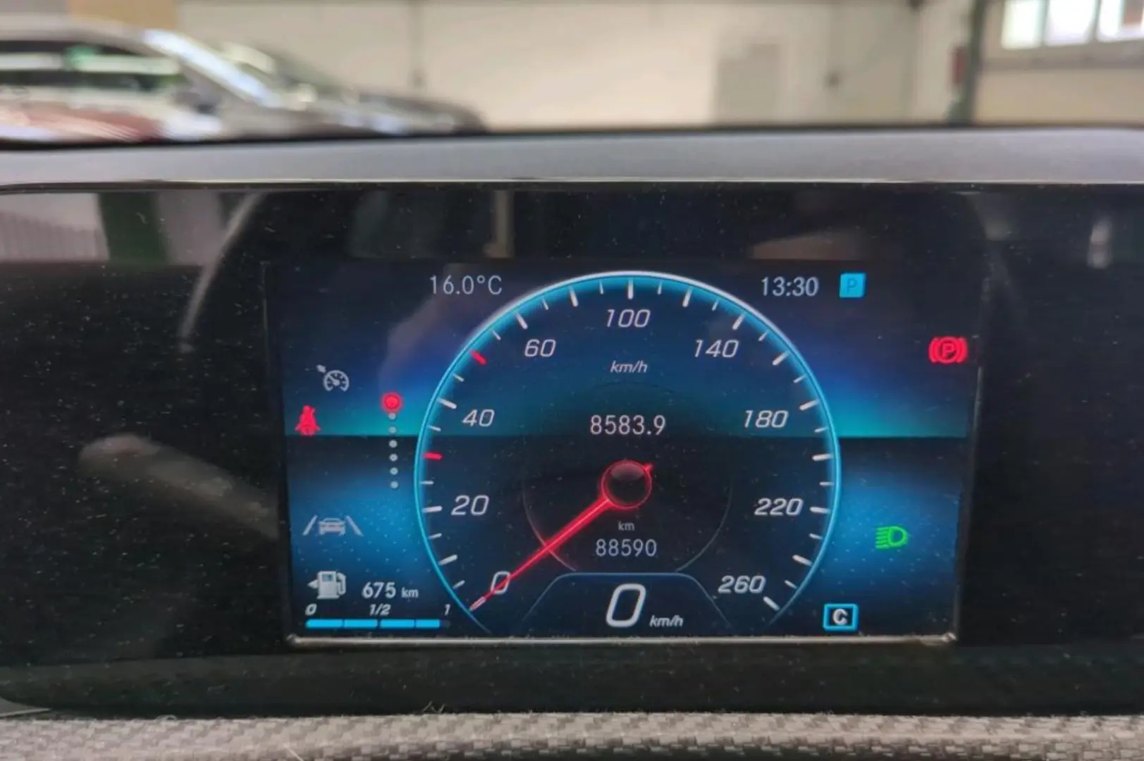 CLA 180 LIMOUSINE LED MBUX 15800netto