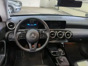 CLA 180 LIMOUSINE LED MBUX 15800netto