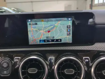 CLA 180 LIMOUSINE LED MBUX 15800netto