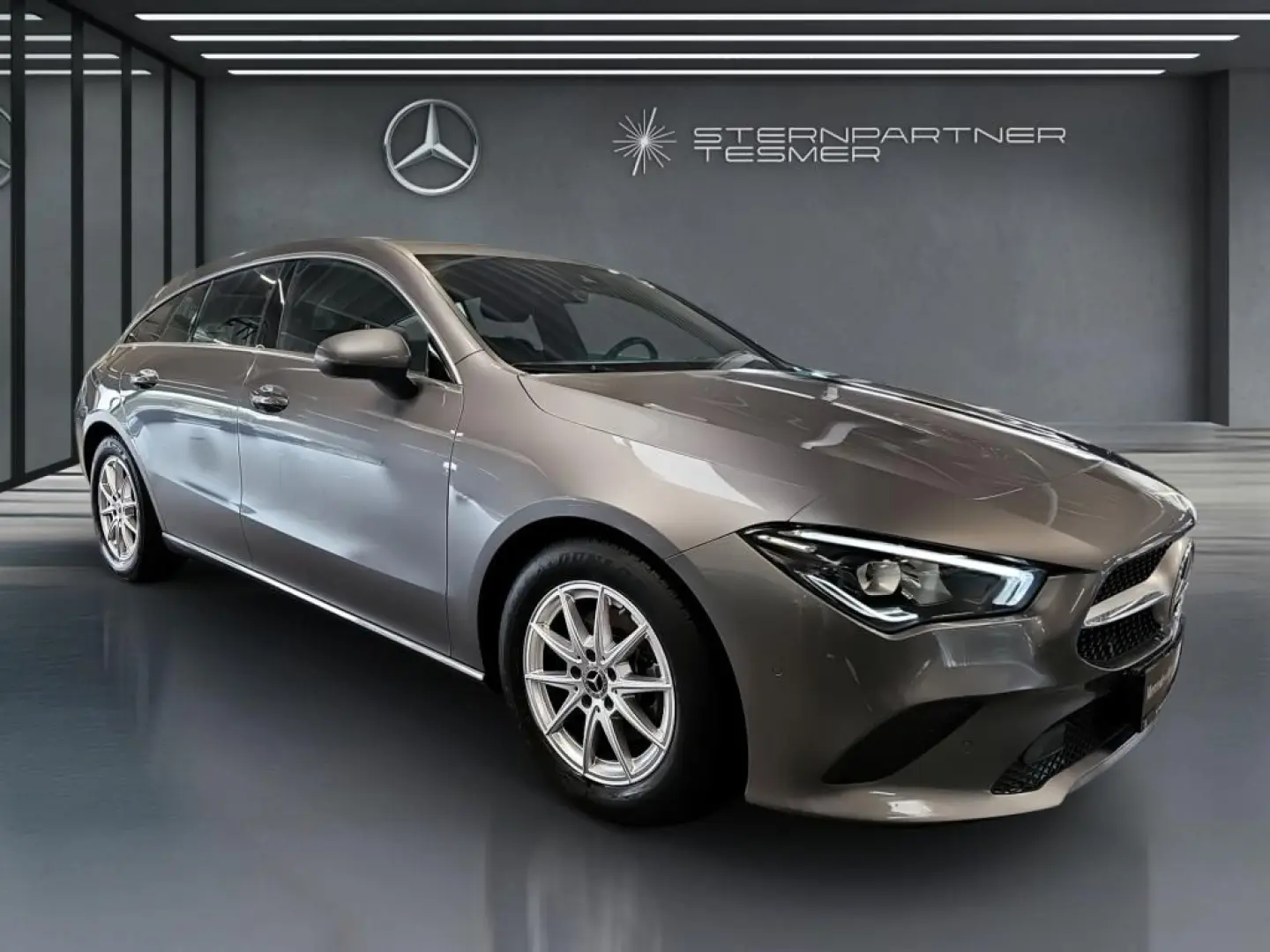 CLA 180 d SB  SHZ PDC KAMERA MBUX LED TEMPOMAT