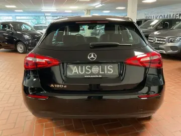 A 180 d Style Navi MBUX Advanced PDC